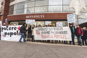 26D Marcianise Centro Commerciale Campania - Festivi al Lavoro no grazie Potere al Popolo_20