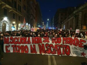 AL FIANCO DELLE STUDENTESSE E DEGLI STUDENTI
