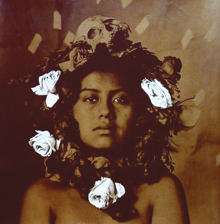 Luis González Palma (Guatemala), La Rosa (The Rose), 1991. Gelatin silver print with toning and applied colour, 47 x 48.5 cm.